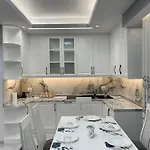 Mete Apartment's Korça
