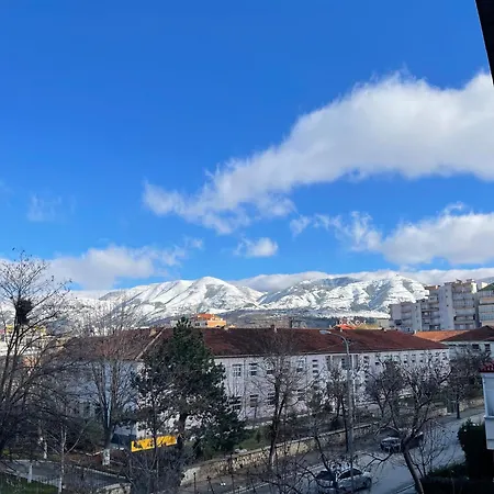 Appartamento Mete Apartment's Korce