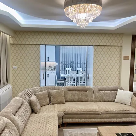Appartamento Mete Apartment's Korce