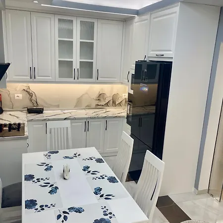 Mete Apartment's