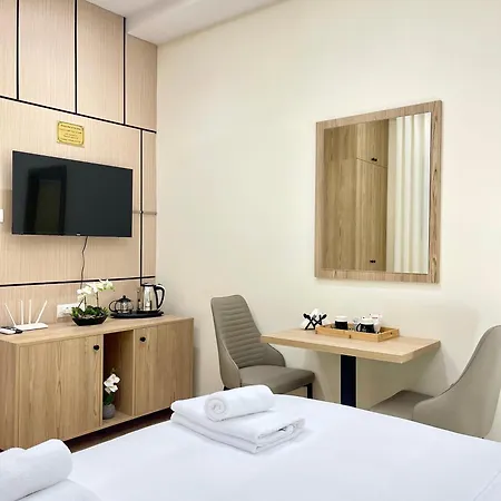 Mete Apartment's
