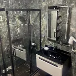 Mete Apartment's