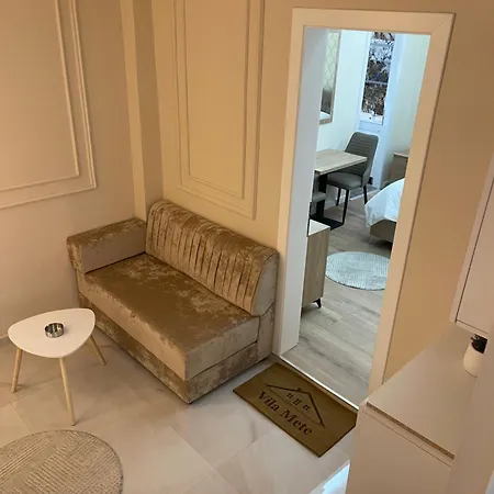 Apartment Mete Apartment's Korce